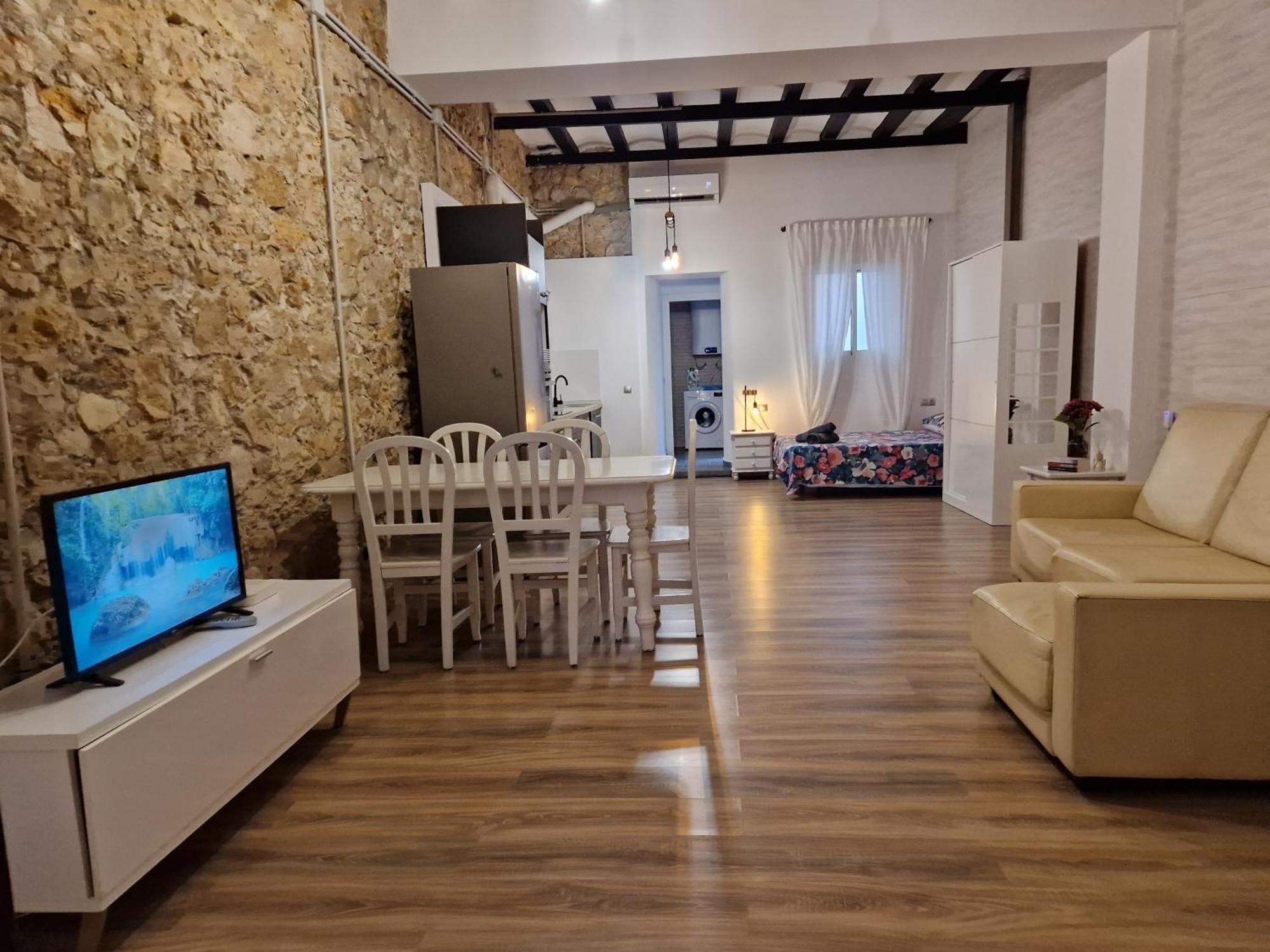 El Serrallo II Tarragona Luaran gambar